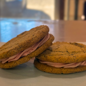 Raspberry Chocolate Sandwich Cookies - 6 pc.